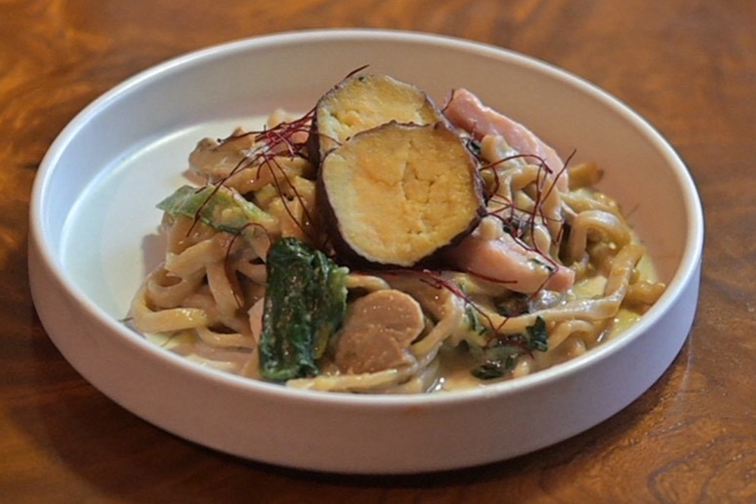 禁断のイタリアン焼き芋まぜそば